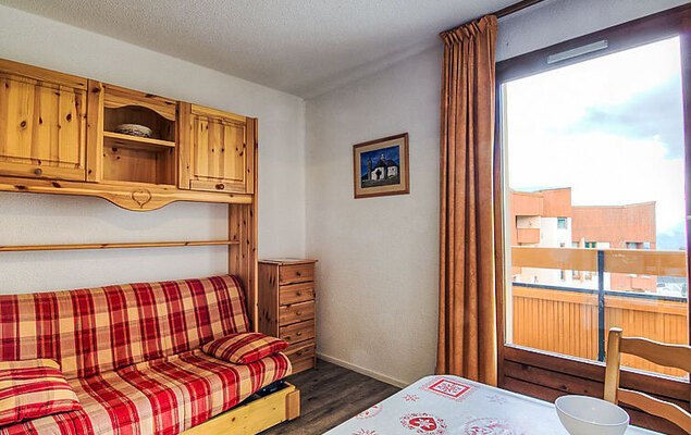 Carlines 1 - 46 - Photo 3