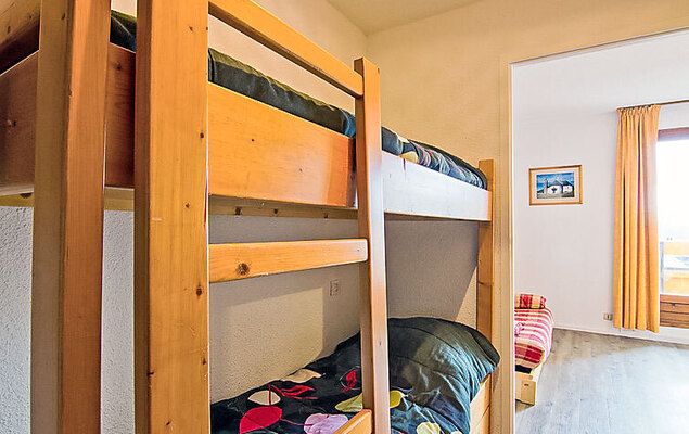 Carlines 1 - 46 - Photo 8